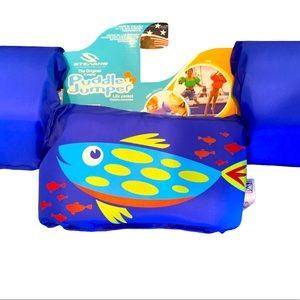 Stearns Original Puddle Jumper for children 30 to 50 lbs.